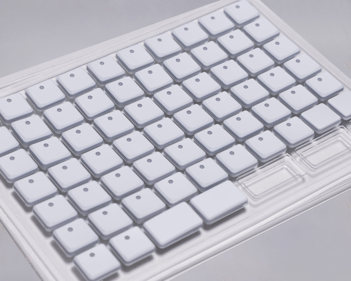 MBK Dot Glow White